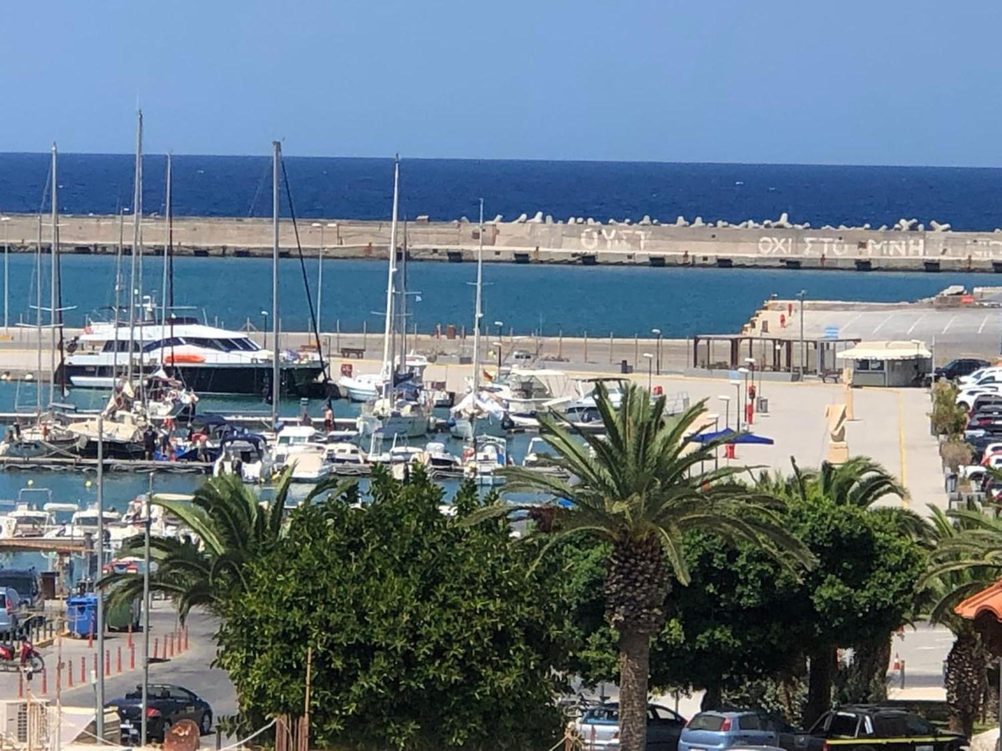 Erieta Sea View Apartment50M From The Beach Rethymno  Exterior photo